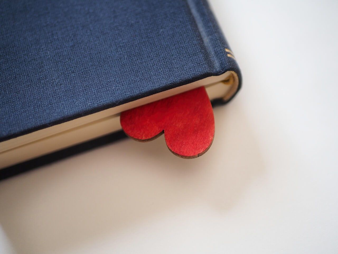 Photo by beasternchen heart, valentine's day, love, romance, romantic, a book